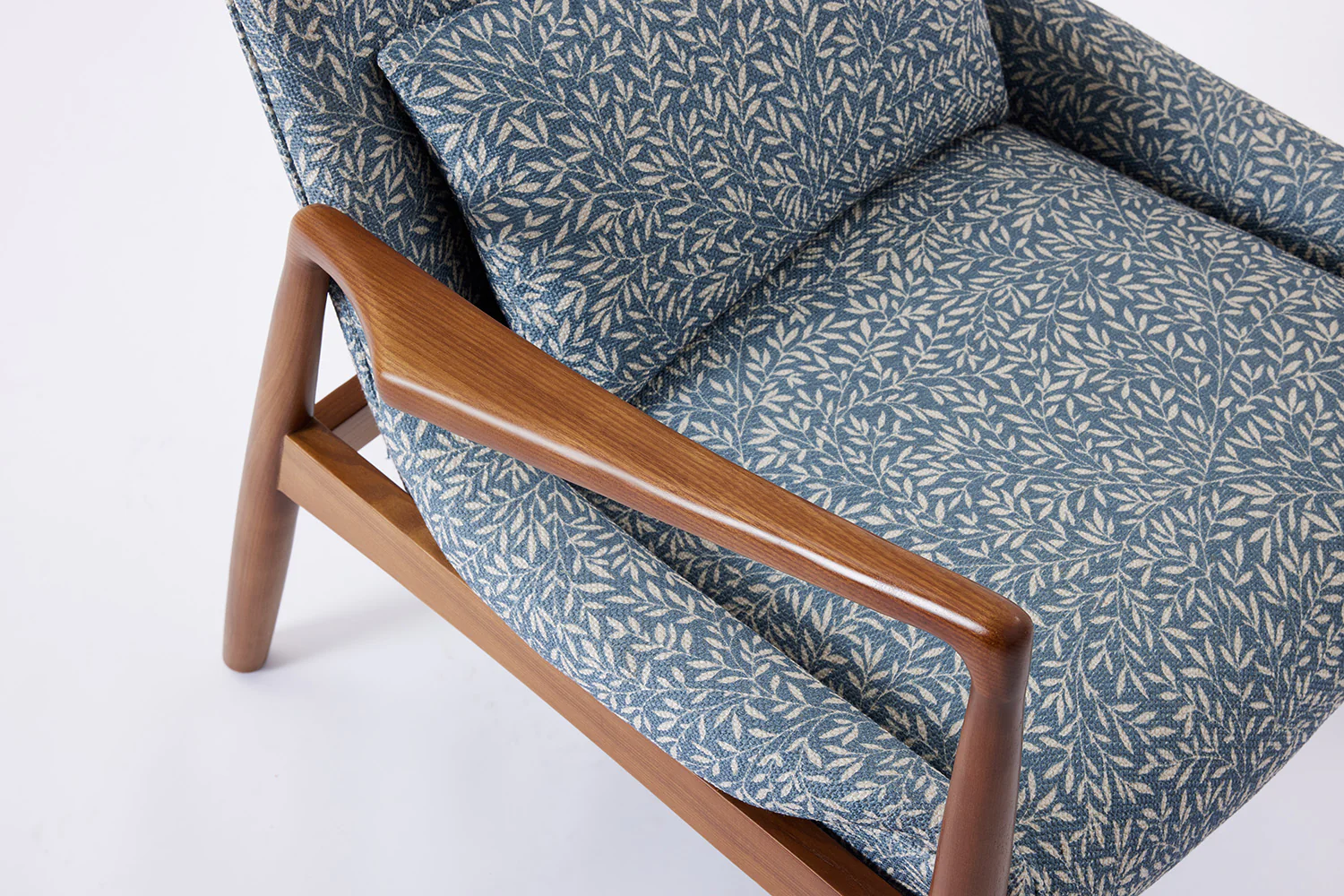 Chair 01, Standen - Image 3