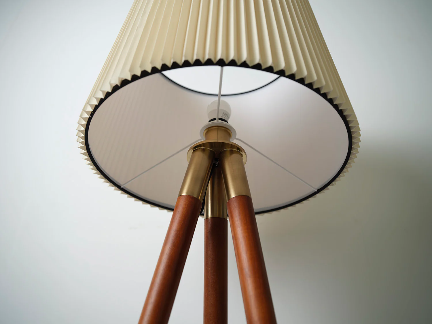 Floor Lamp 04, Antique Cherry - Image 6