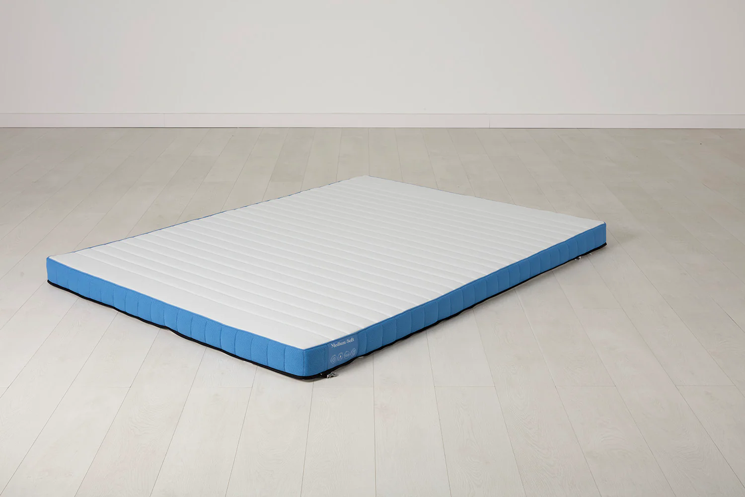 Mattress 03 Topper King, Medium Soft - Image 2
