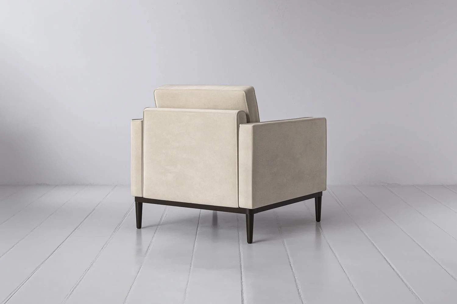 Model 02 Armchair, Chalk - Image 4