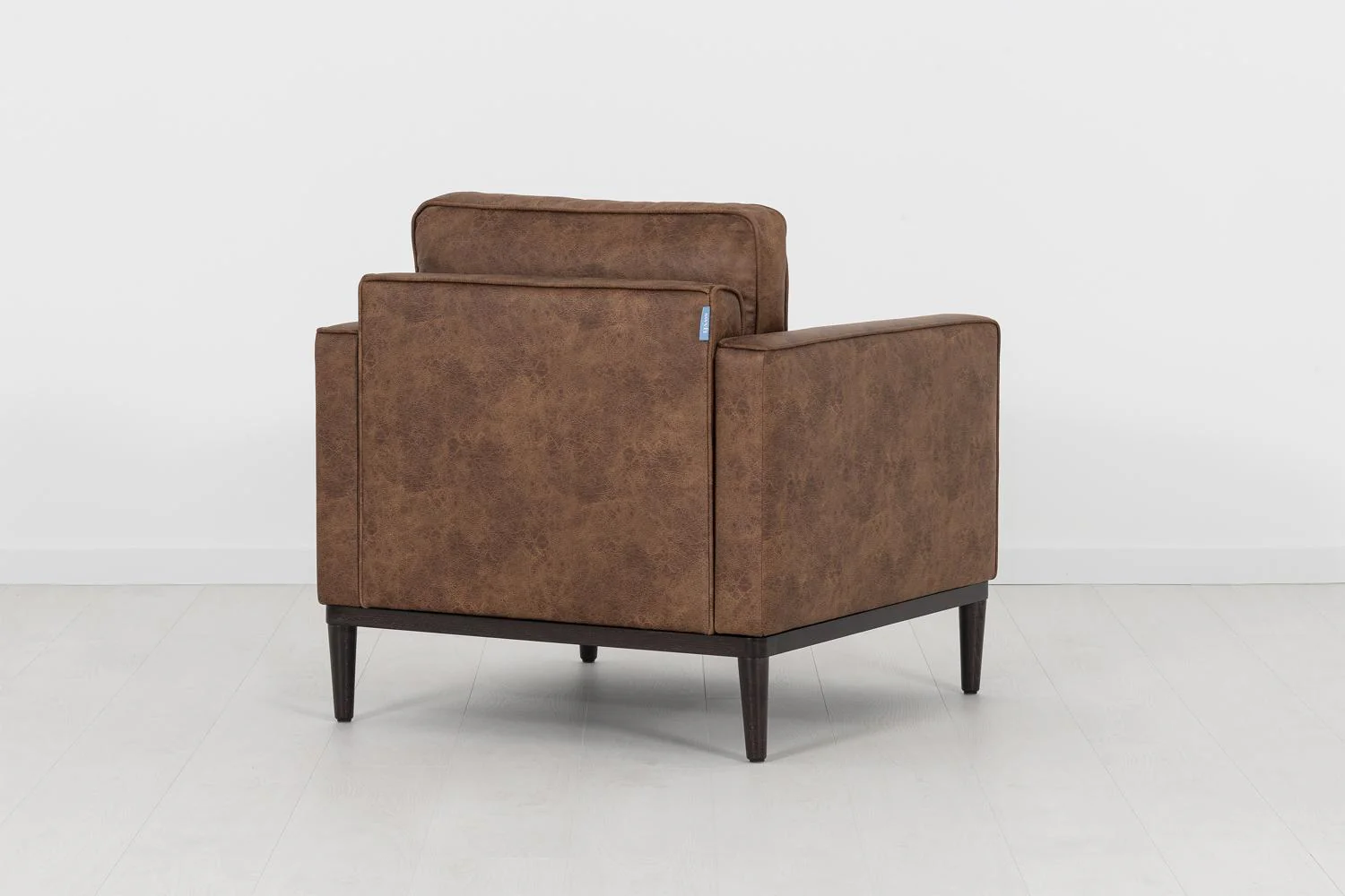 Model 02 Armchair, Chestnut - Image 4