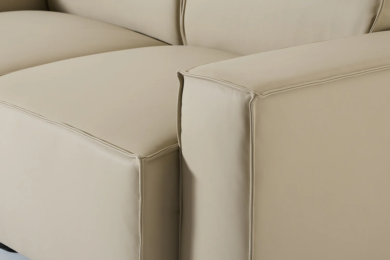 Model 03 2-Seater Left Chaise Sofa, Oyster - Image 6