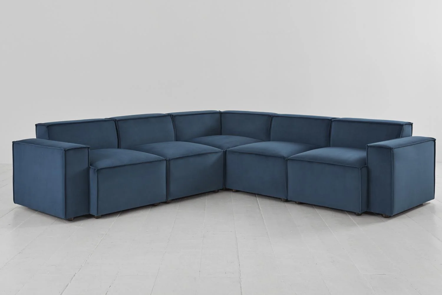 Model 03 Corner Sofa - Image 4