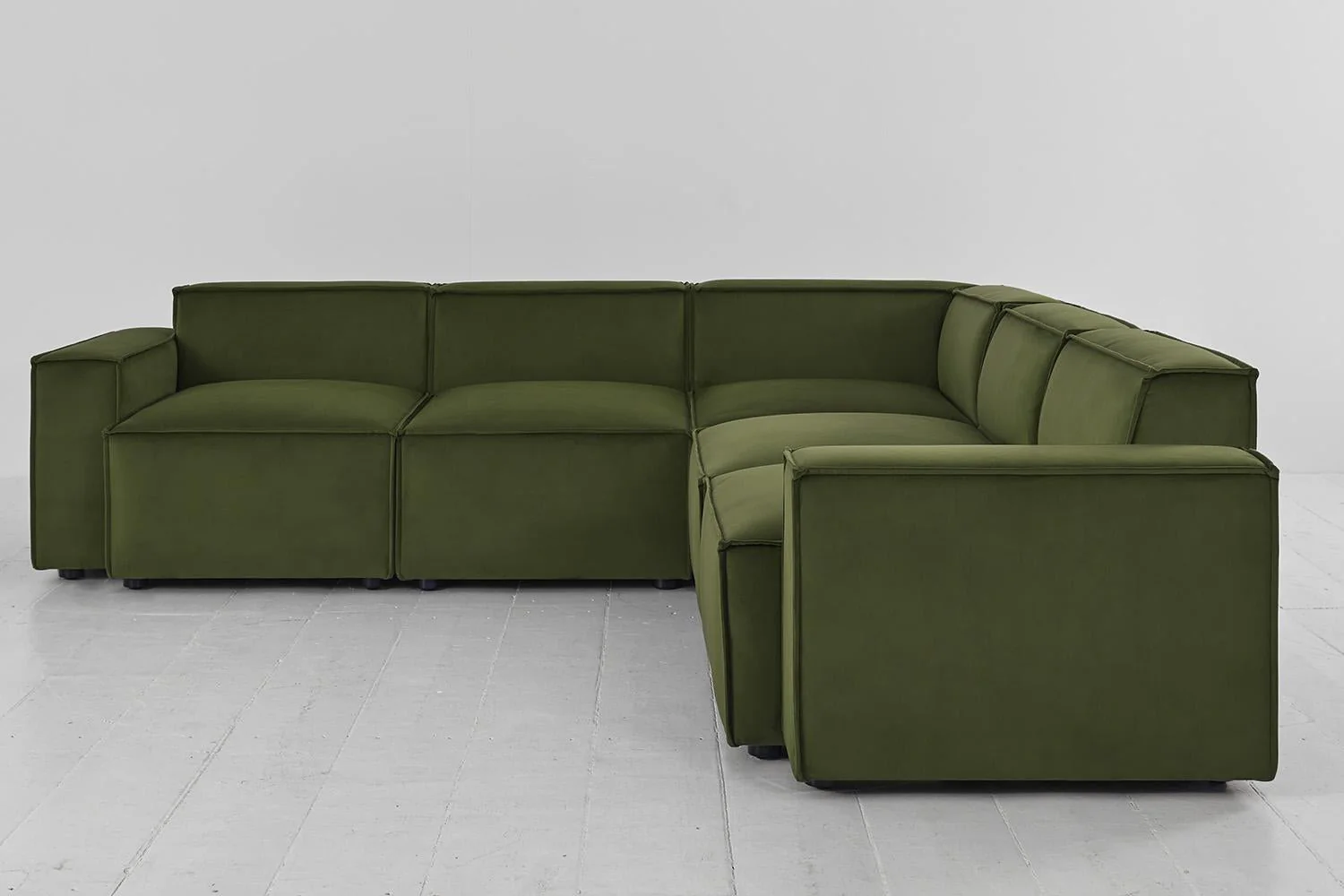 Model 03 Corner Sofa, Vine - Image 10