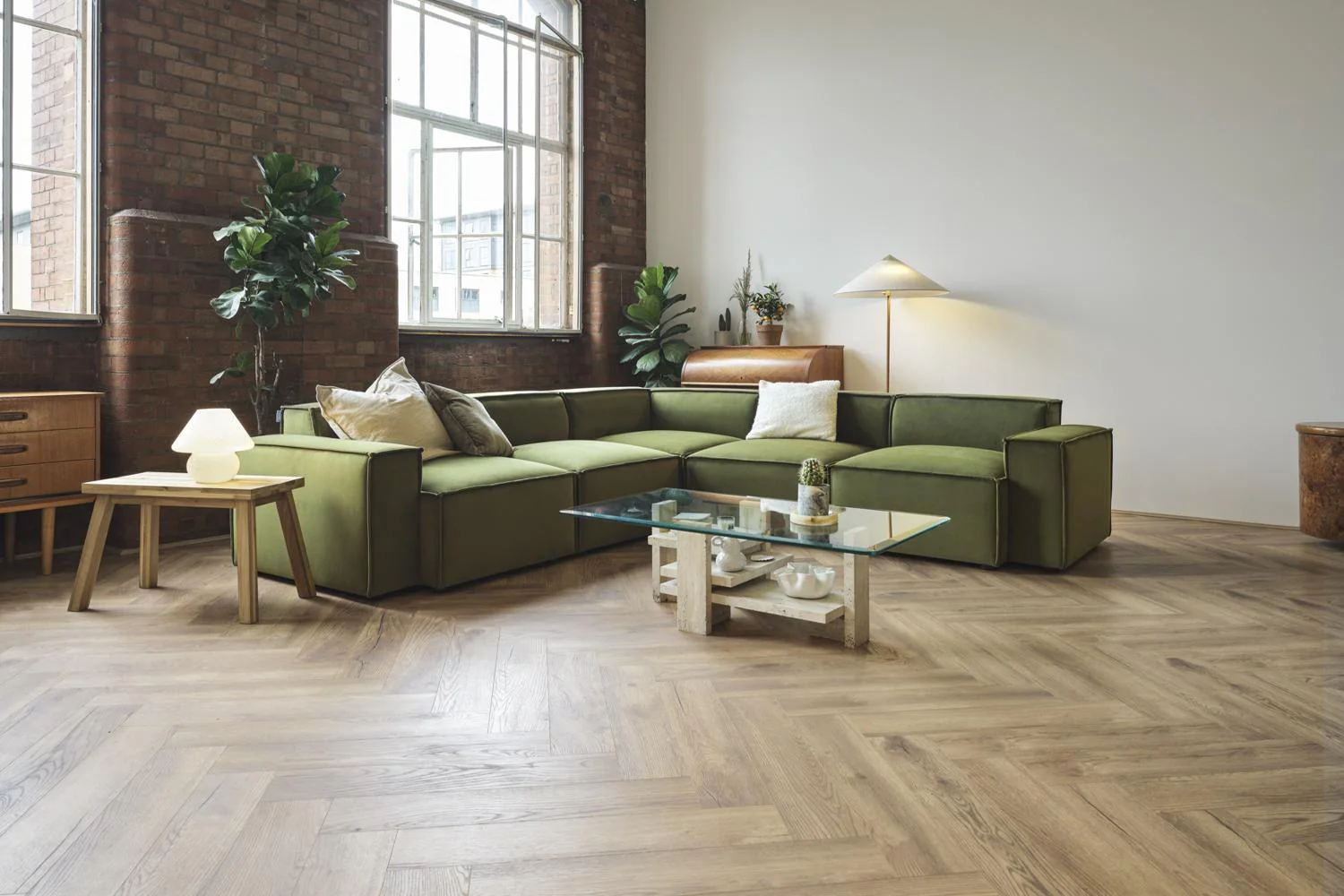 Model 03 Corner Sofa, Vine - Image 4