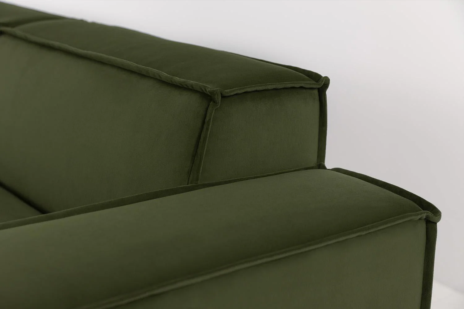 Model 03 Corner Sofa, Vine - Image 8