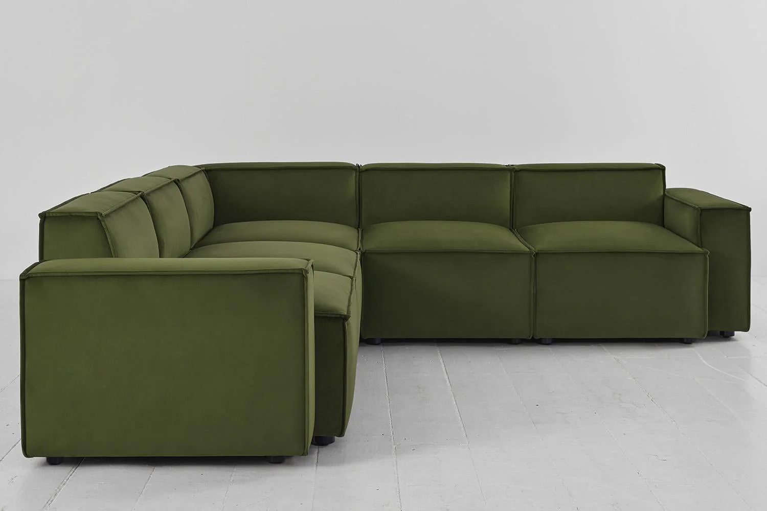 Model 03 Corner Sofa, Vine - Image 9