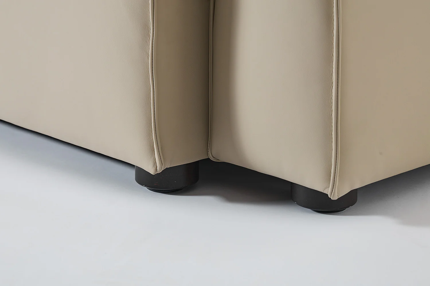 Model 03 Corner Sofa with Ottoman, Oyster - Image 6