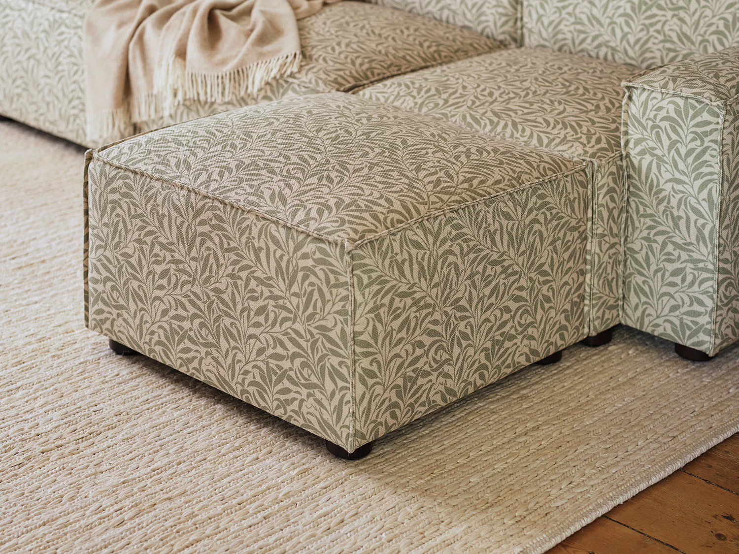 Model 03 Ottoman, Willow - Image 2
