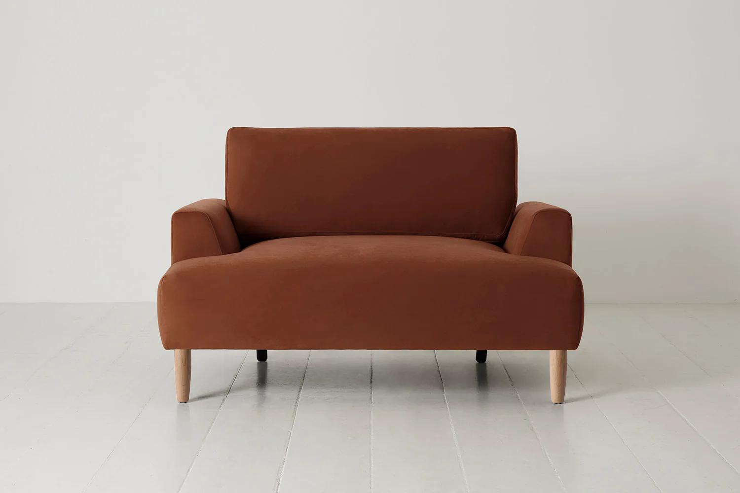 Model 05 Loveseat, Oak / Umber