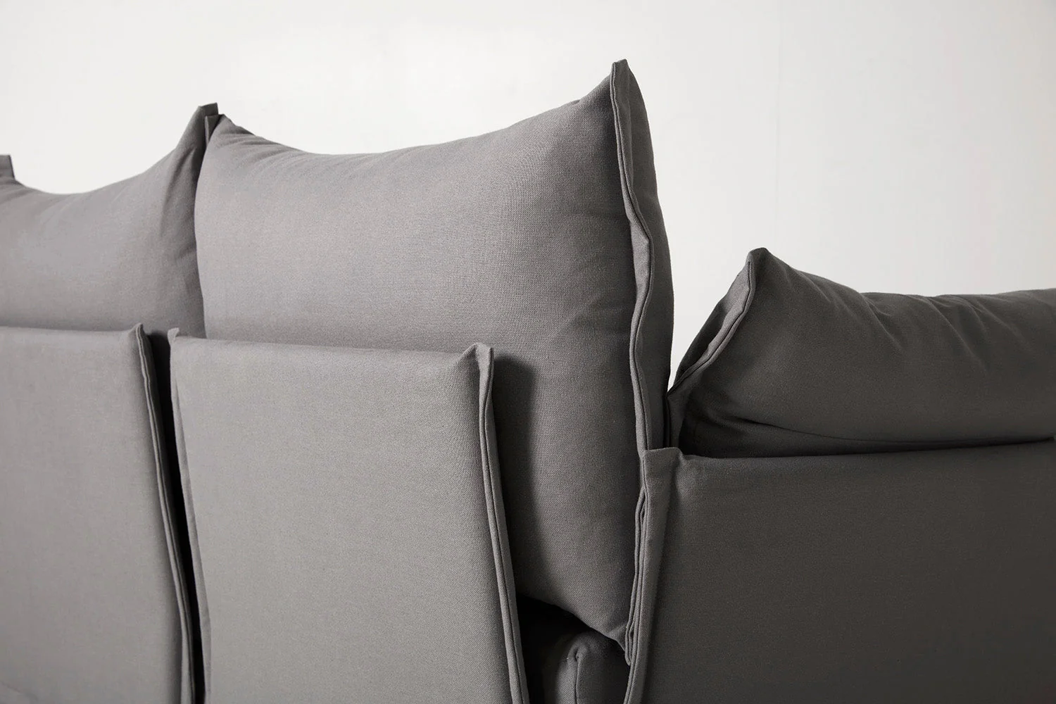 Model 06 3-Seater Sofa, Risso - Image 5