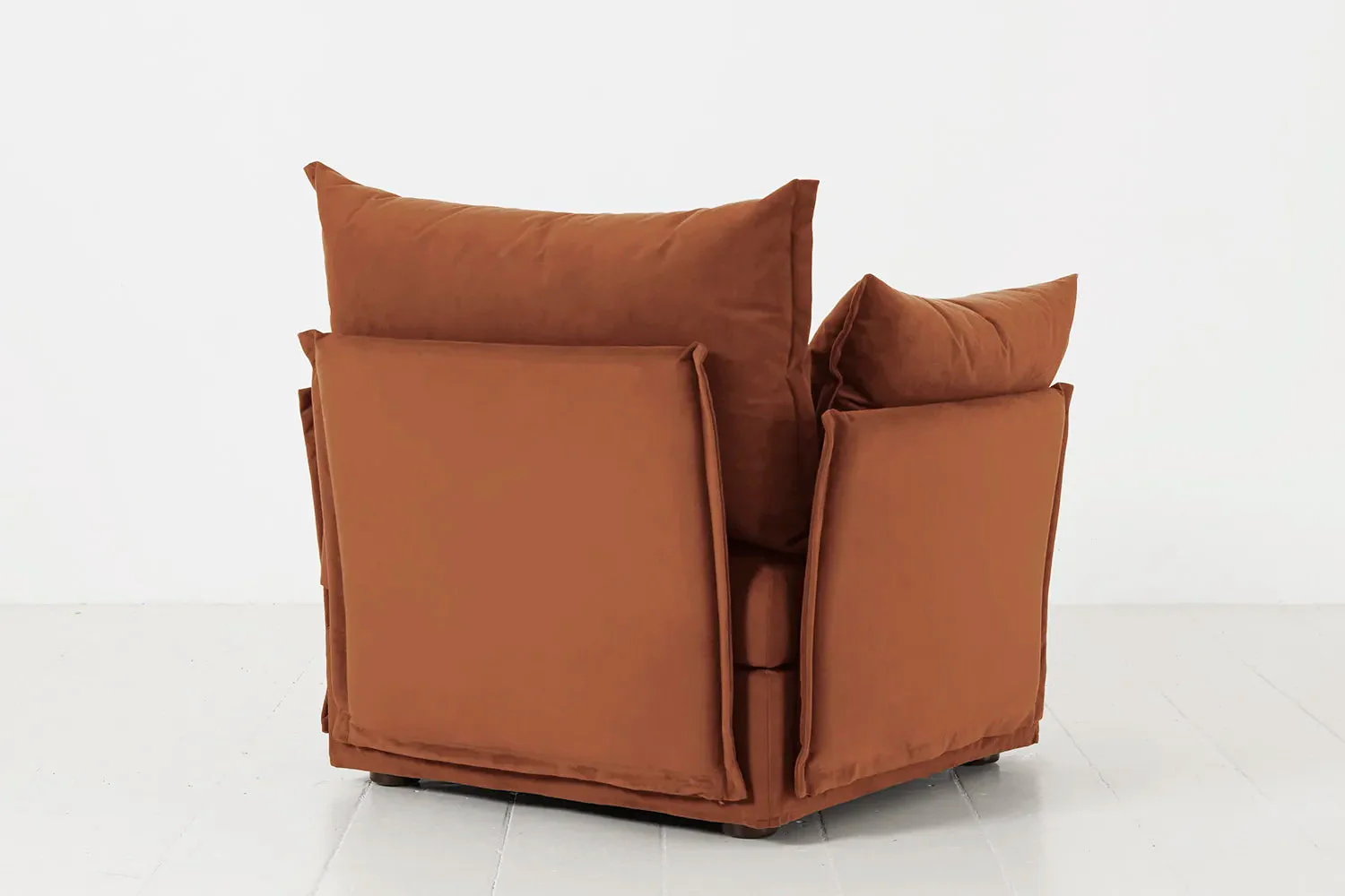 Model 06 Armchair, Umber - Image 4