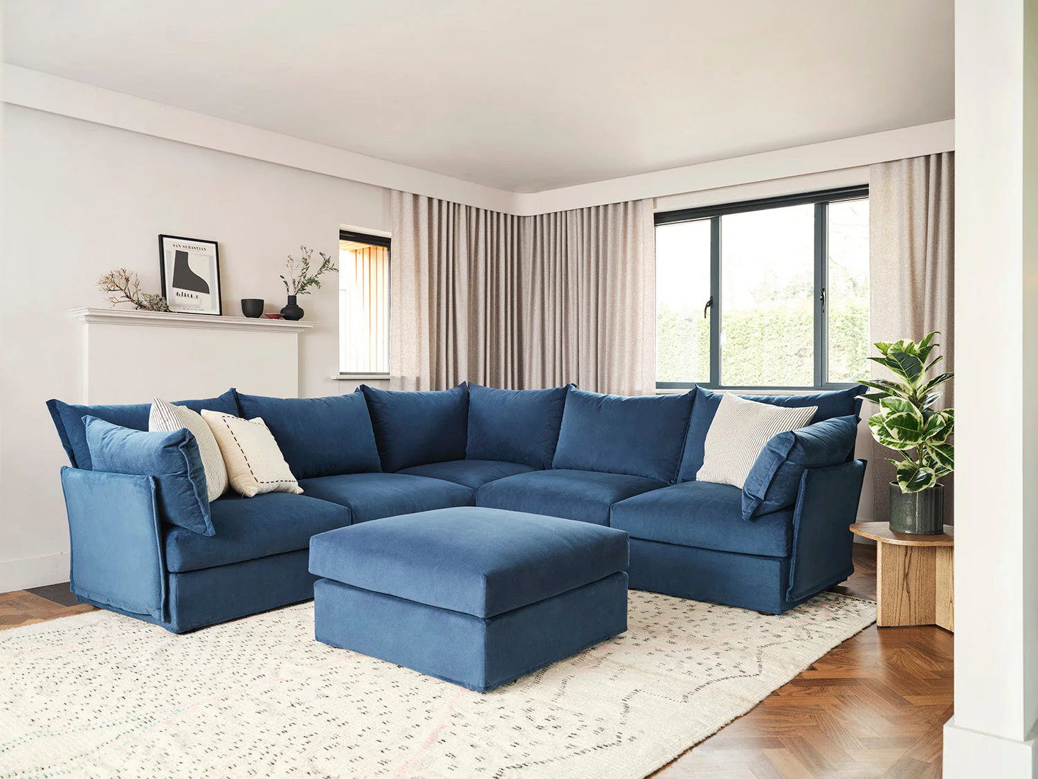 Model 06 Ottoman, Teal - Image 2