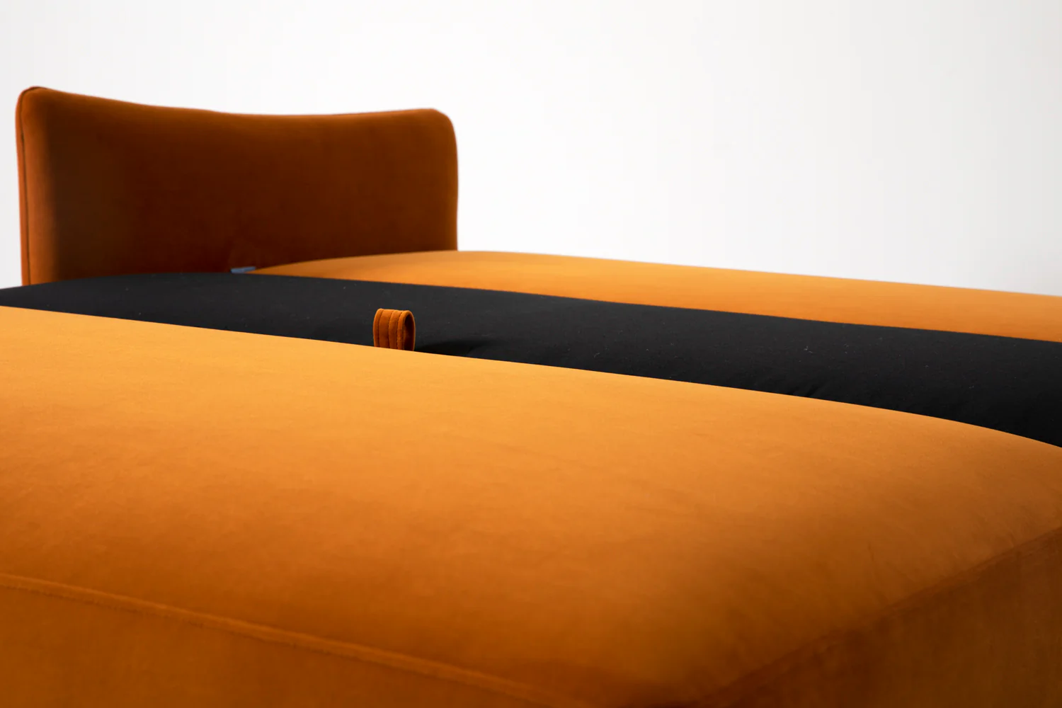 Model 08 Sofa Bed 2.5 Seater, Bronze - Image 12