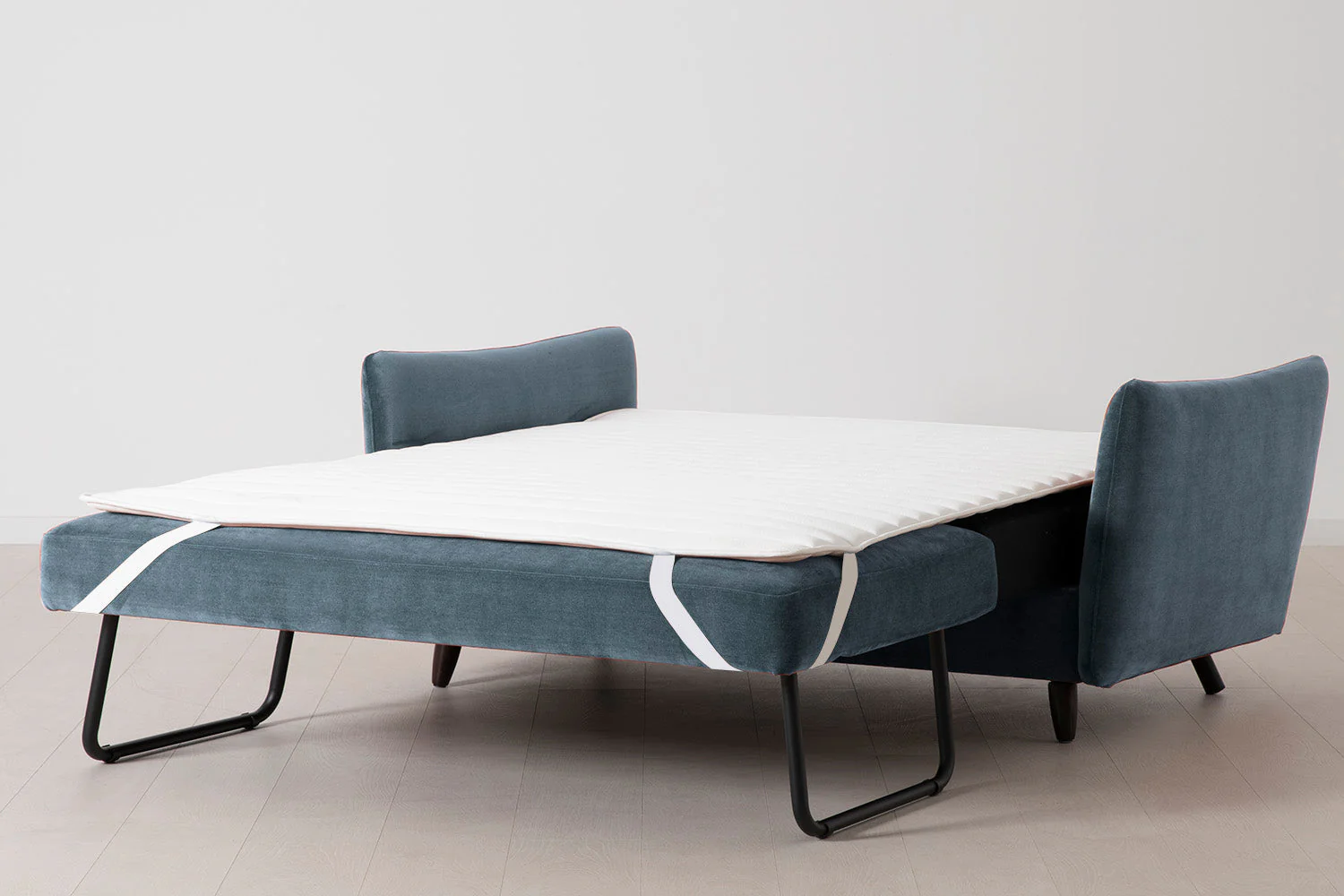 Model 08 Sofa Bed 2.5 Seater, Hydro - Image 11