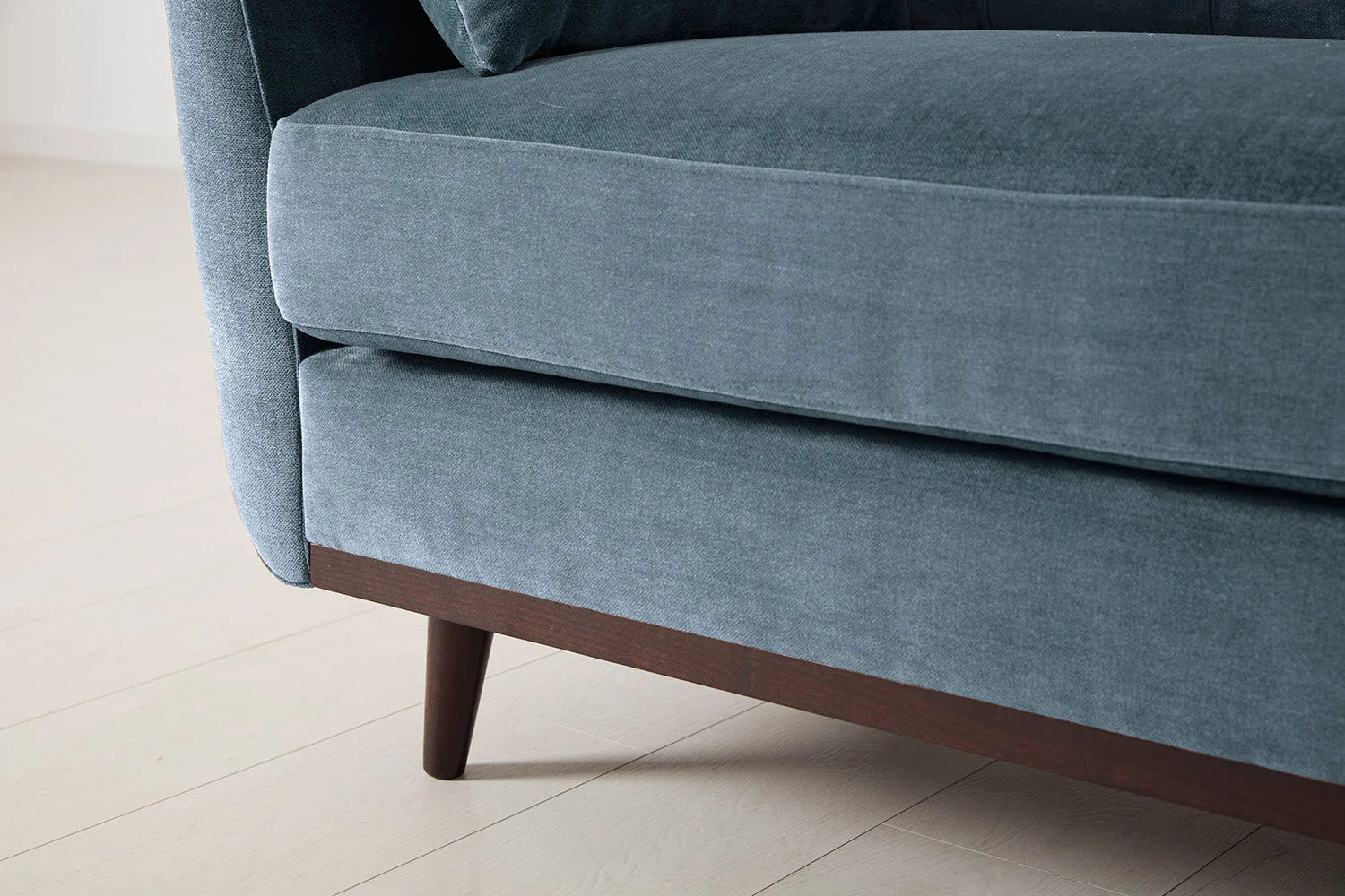 Model 10 2-Seater Sofa, Hydro - Image 12