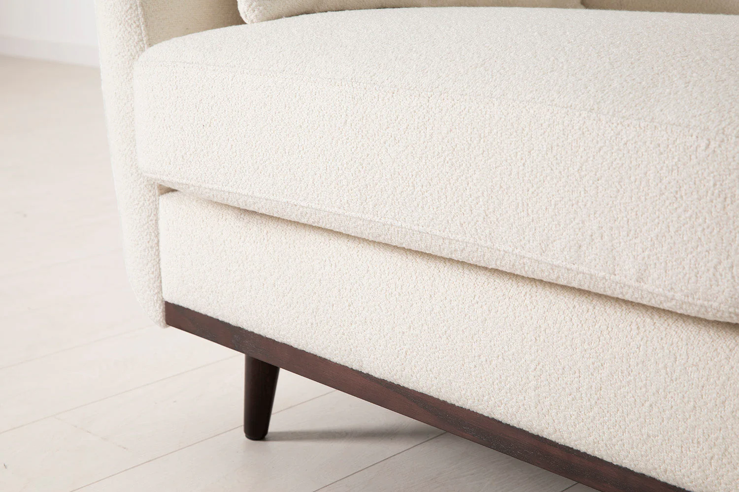 Model 10 Armchair, Ivory - Image 9