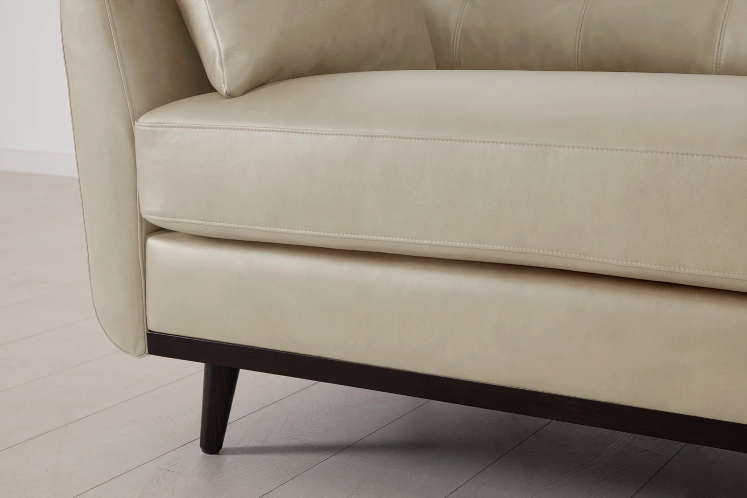 Model 10 Armchair, Oyster - Image 7