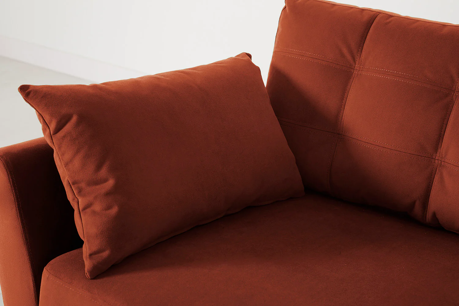 Model 10 Loveseat, Brick - Image 5