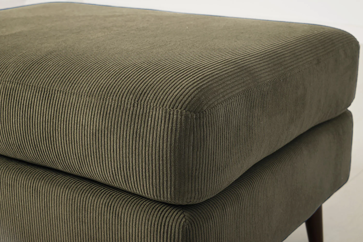 Model 10 Ottoman, Fennel - Image 3