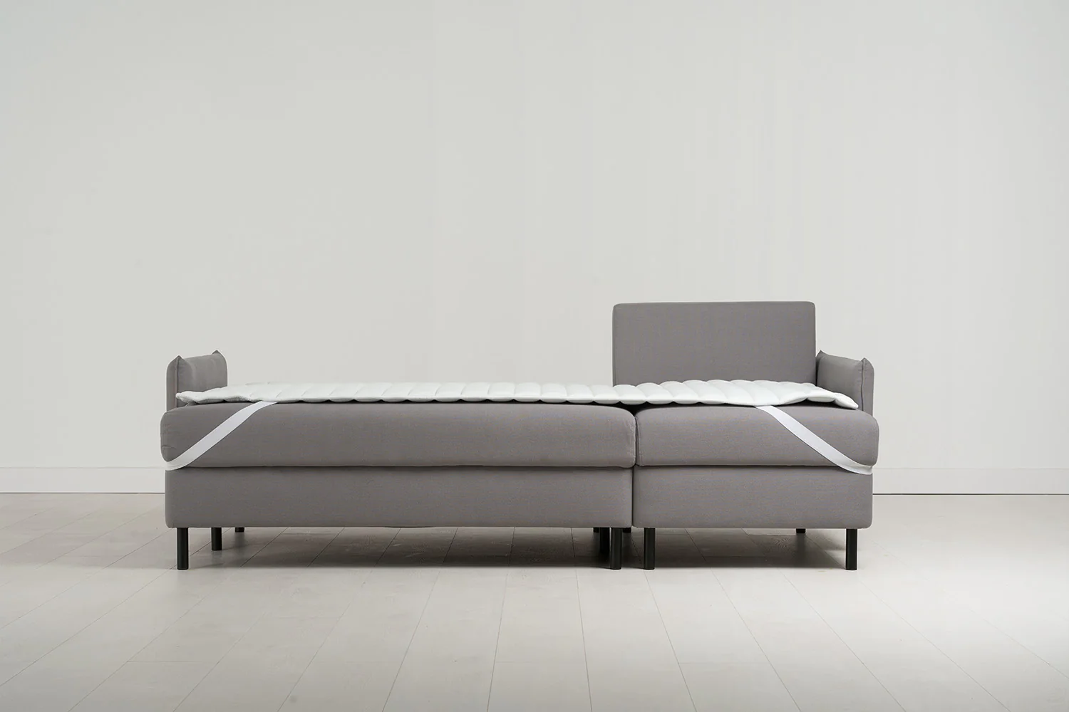 Model 12 Sofa Bed with Storage 3 Seater Right Chaise, Risso - Image 11
