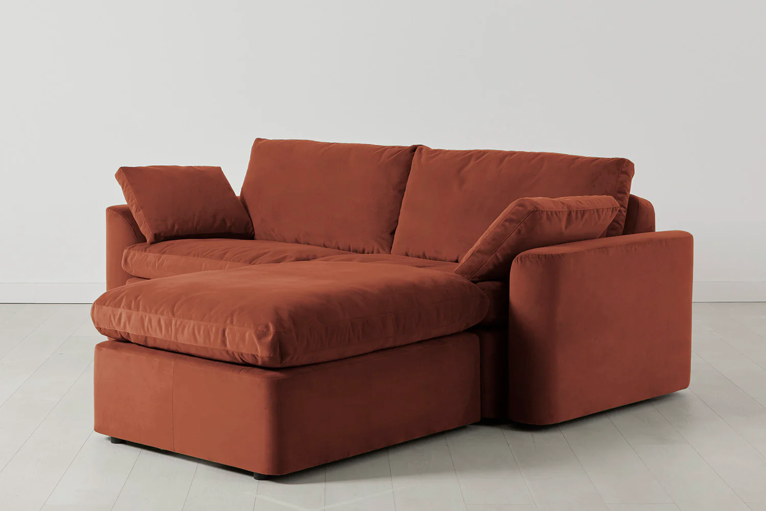 Model 13 3-Seater Right Chaise Sofa, Brick - Image 2