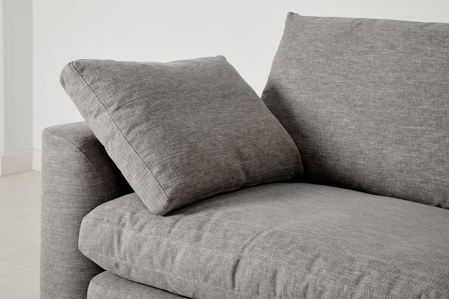 Model 13 5-Seater Sofa, Shadow - Image 4