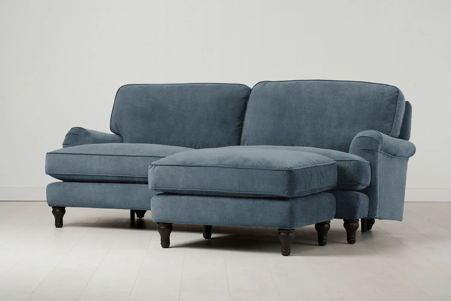 Model 15 3 Seater Sofa with Ottoman, Hydro - Image 2