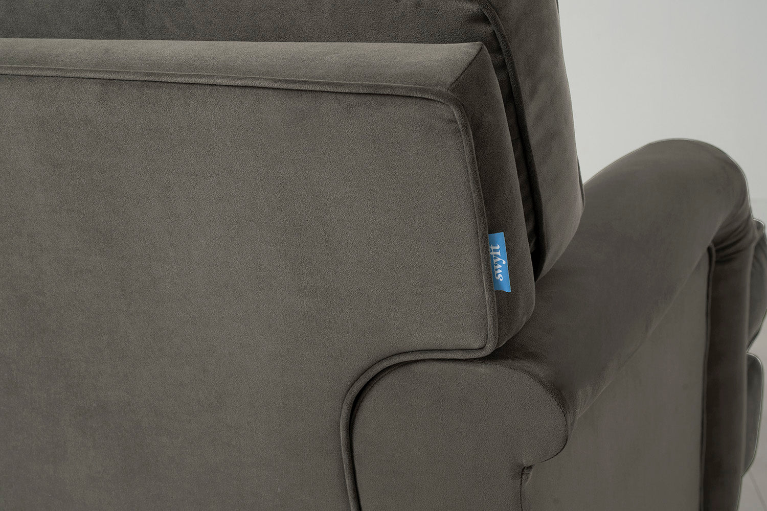 Model 15 Loveseat, Oak / Elephant - Image 7