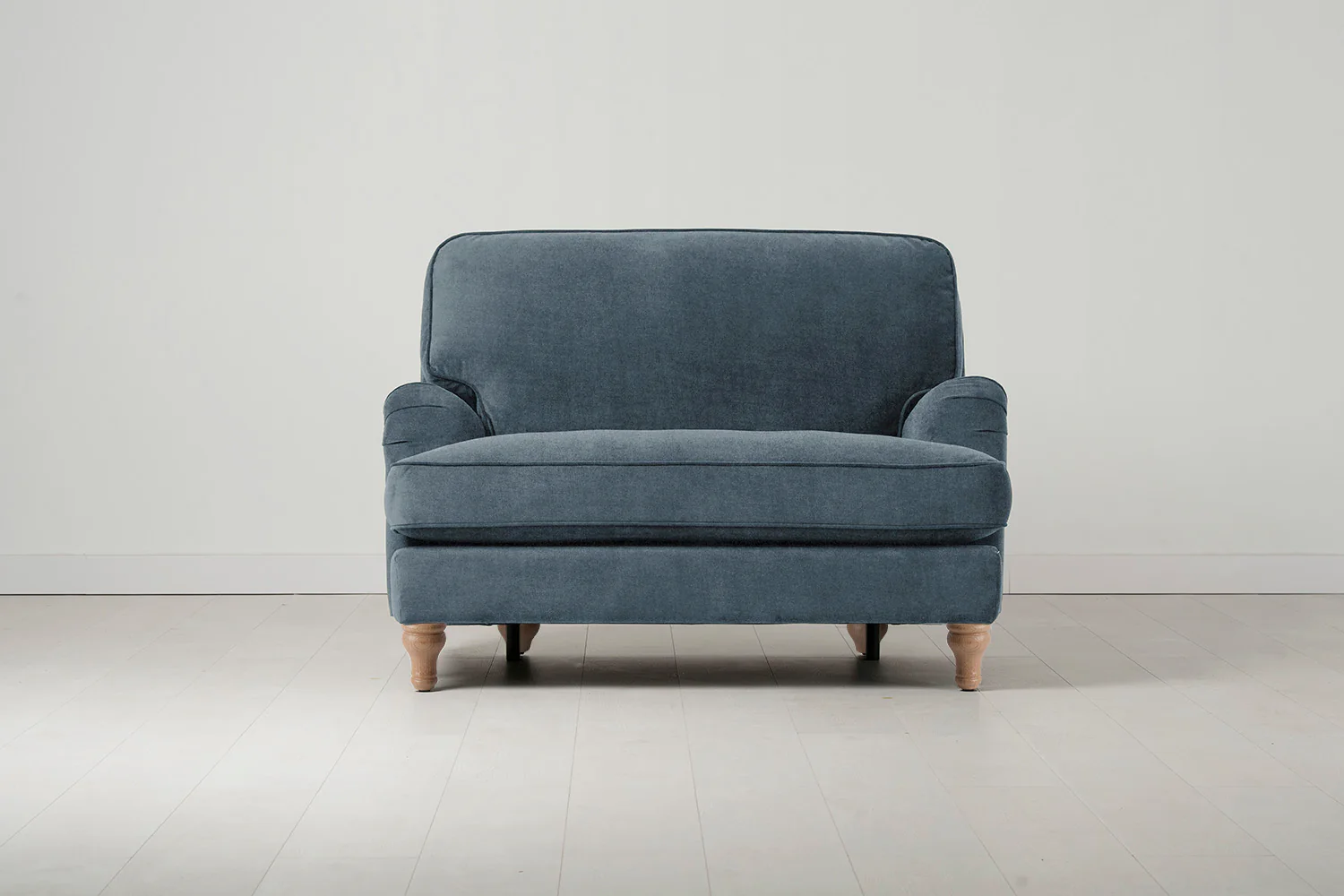 Model 15 Loveseat, Oak / Hydro