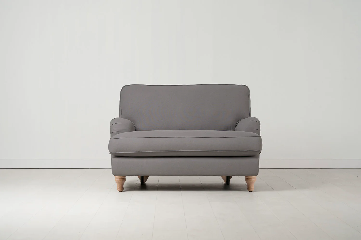 Model 15 Loveseat, Oak / Risso