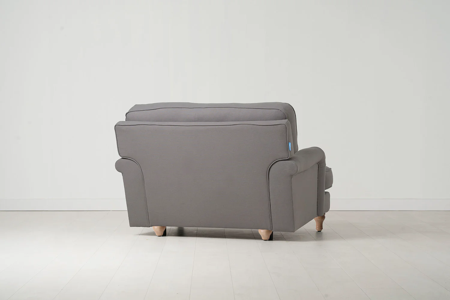 Model 15 Loveseat, Oak / Risso - Image 3
