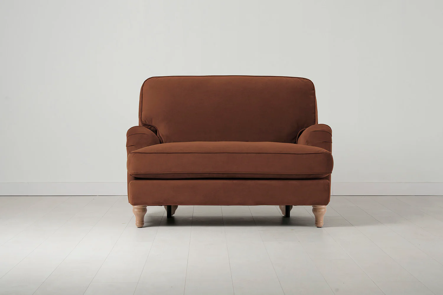Model 15 Loveseat, Oak / Umber