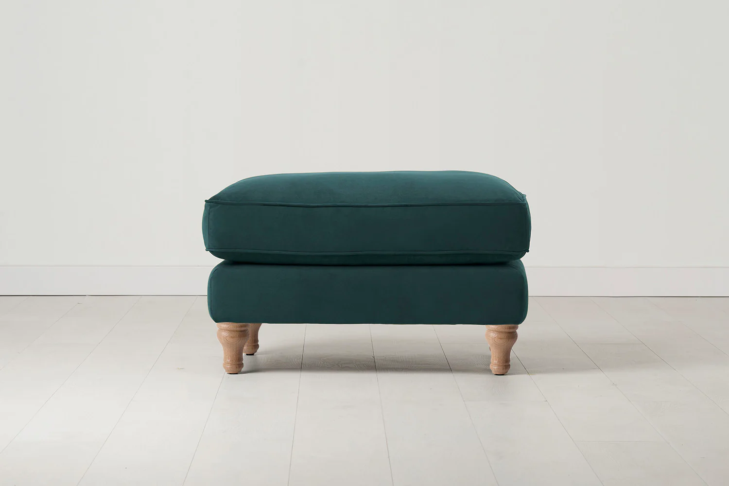 Model 15 Ottoman, Oak / Kingfisher