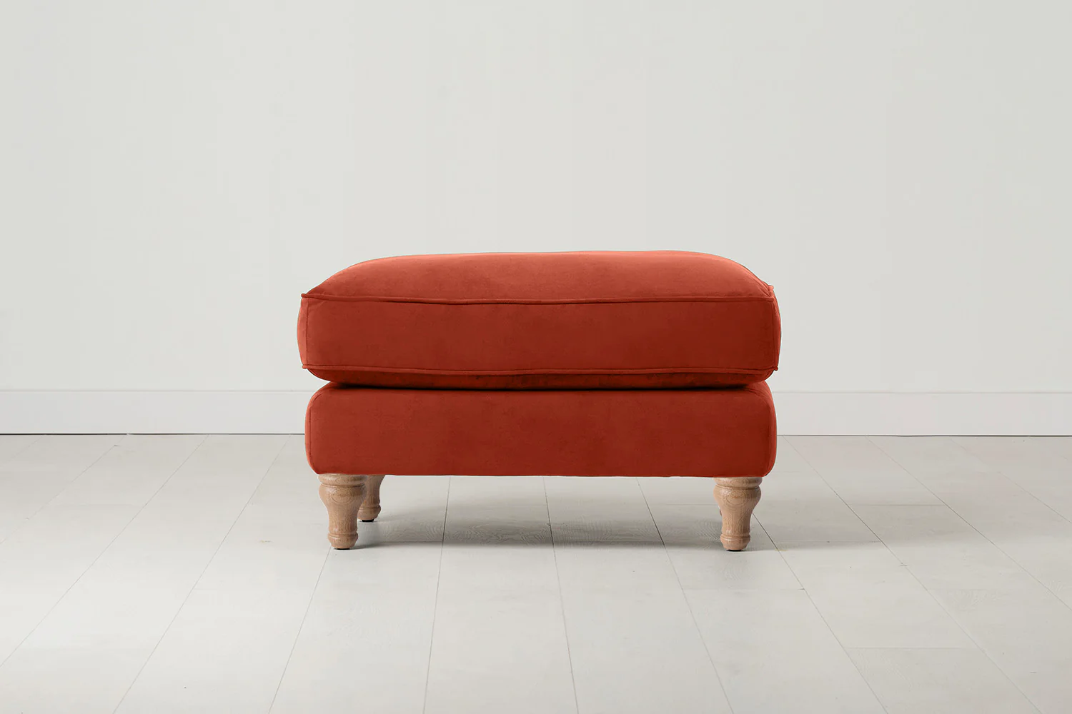 Model 15 Ottoman, Oak / Paprika