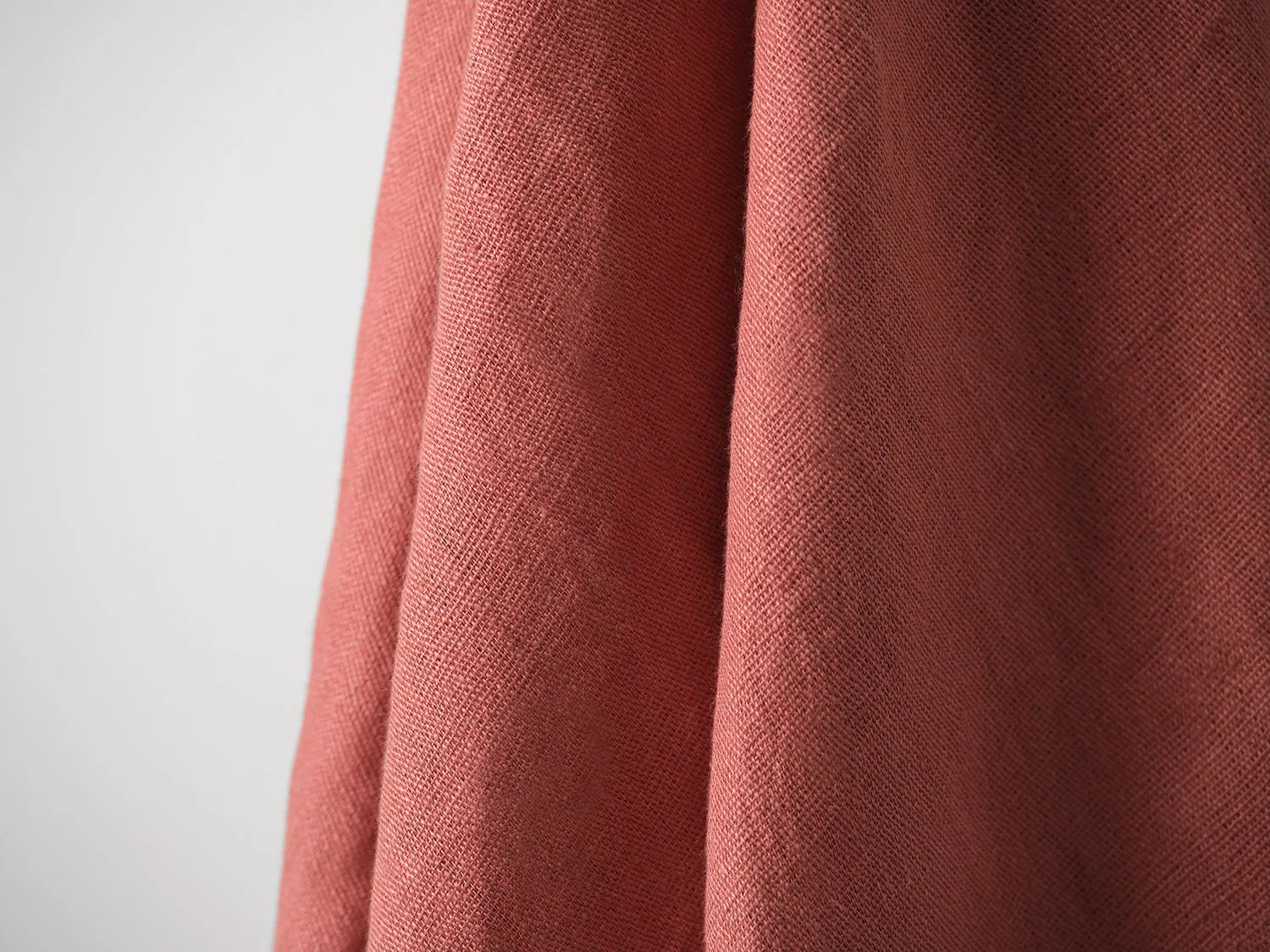 Throw 03, Pink - Image 4